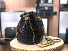 Load image into Gallery viewer, CC224   9.1x7.5x5.9inch
