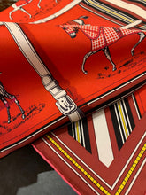 Load image into Gallery viewer, CLTH099  100%Pure Silk 90x90cm
