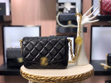 Load image into Gallery viewer, CC230  S:6.7x5.5x2.8inch M:8.3x6x2.8inch
