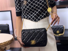 Load image into Gallery viewer, CC230  S:6.7x5.5x2.8inch M:8.3x6x2.8inch
