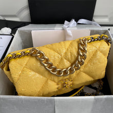 Load image into Gallery viewer, CC237 HIGHEST QUALITY VERSION  S: 6.3x10.2x3.5inch  M: 7.9x11.8x3.9inch
