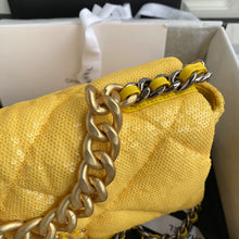 Load image into Gallery viewer, CC237 HIGHEST QUALITY VERSION  S: 6.3x10.2x3.5inch  M: 7.9x11.8x3.9inch
