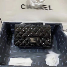 Load image into Gallery viewer, CC249 HIGHEST QUALITY VERSION S:5.7x9.1x2.4inch   M:6.1x10x2.6inch
