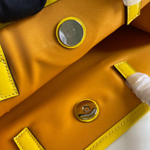 Load image into Gallery viewer, GC212  11x10.4x3.5inch
