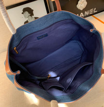 Load image into Gallery viewer, CC261 HIGHEST QUALITY VERSION 17.3x14.6x4.7inch
