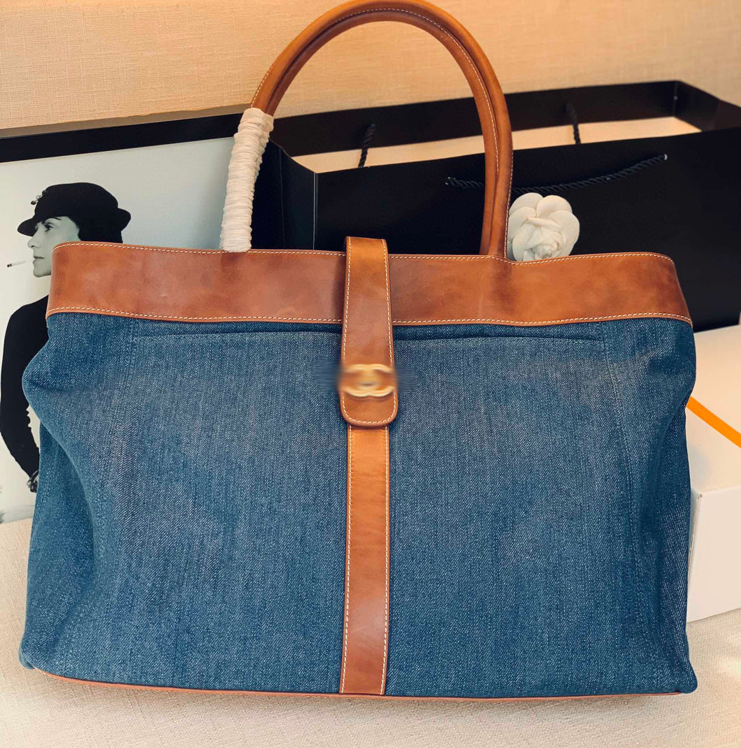 CC261 HIGHEST QUALITY VERSION 17.3x14.6x4.7inch