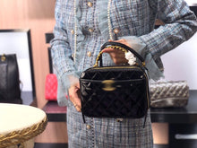 Load image into Gallery viewer, CC263 Mini:3.9x5.7x2.8inch  Small:5.3x7.3x3inch
