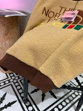 Load image into Gallery viewer, CLTH109
