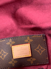 Load image into Gallery viewer, LB340   6.7x3.9x1.8inch
