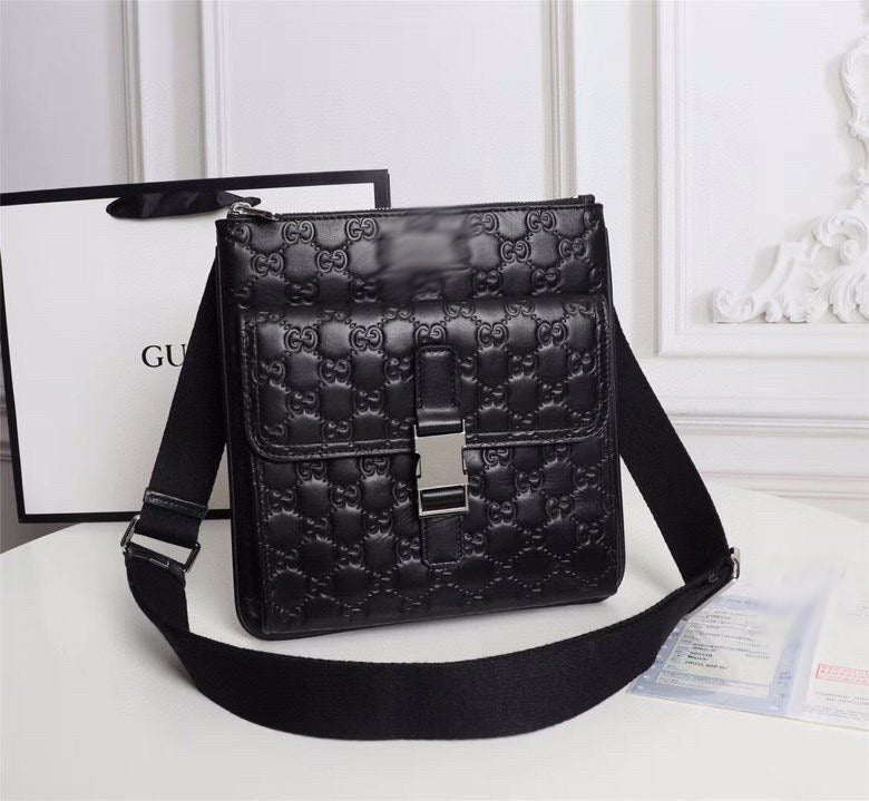 GC215   9.5x9x1.2inch