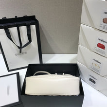 Load image into Gallery viewer, GC218 HIGHEST QUALITY VERSION 7.1x4.7x2.4(small)  9.4x5.1x2.8(medium)
