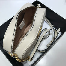 Load image into Gallery viewer, GC218 HIGHEST QUALITY VERSION 7.1x4.7x2.4(small)  9.4x5.1x2.8(medium)
