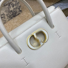 Load image into Gallery viewer, DR121  9.8x7.5x4.7inch
