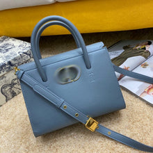 Load image into Gallery viewer, DR124 9.8x7.5x4.7inch
