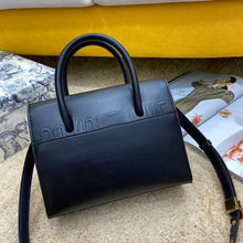 Load image into Gallery viewer, DR123 9.8x7.5x4.7inch
