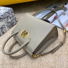 Load image into Gallery viewer, DR124 9.8x7.5x4.7inch
