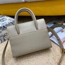 Load image into Gallery viewer, DR124 9.8x7.5x4.7inch
