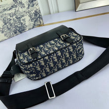 Load image into Gallery viewer, DR127  10.6x7.5x2.8inch
