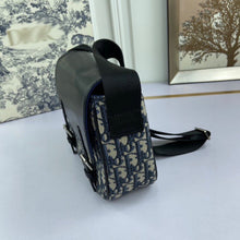 Load image into Gallery viewer, DR127  10.6x7.5x2.8inch
