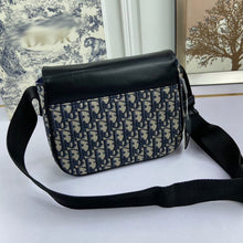 Load image into Gallery viewer, DR127  10.6x7.5x2.8inch
