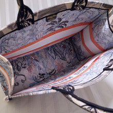 Load image into Gallery viewer, DR134 HIGHEST QUALITY VERSION L:16.3x13.8x7.1inch
