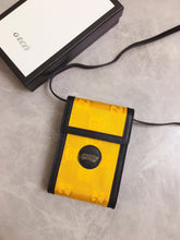 Load image into Gallery viewer, GC220  4.3x7.1x1.4inch
