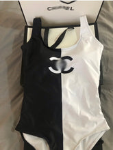 Load image into Gallery viewer, CLTH139 SizeS/M/L
