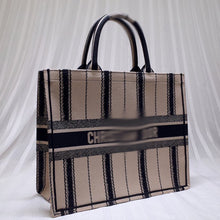 Load image into Gallery viewer, DR136 HIGHEST QUALITY VERSION S:14.4x11x6.9inch   L:16.3x13.8x7.1inch
