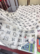 Load image into Gallery viewer, CLTH148 100% silk	200x110cm
