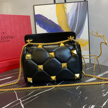 Load image into Gallery viewer, VLTN001  9.8x6.3x4inch
