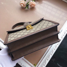 Load image into Gallery viewer, GC226   9.8x6.9x2.8inch
