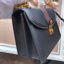 Load image into Gallery viewer, GC228  9.8x6.9x2.8inch
