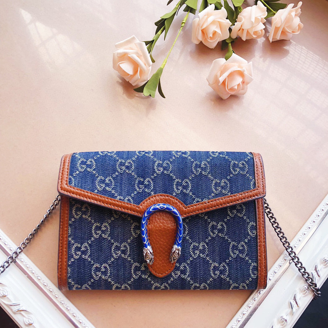 GC232  7.9x5.1x2.4inch