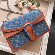 Load image into Gallery viewer, GC235  Medium:11x6.7x3.2inch
