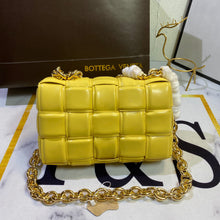 Load image into Gallery viewer, BV001 CHAIN CASSETTE / 10.2x7.1x3.2inch
