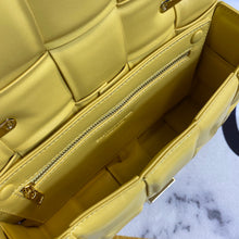 Load image into Gallery viewer, BV001 CHAIN CASSETTE / 10.2x7.1x3.2inch
