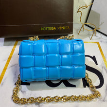 Load image into Gallery viewer, BV002  CHAIN CASSETTE / 10.2x7.1x3.2inch
