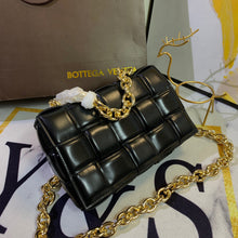 Load image into Gallery viewer, BV004 CHAIN CASSETTE / 10.2x7.1x3.2inch
