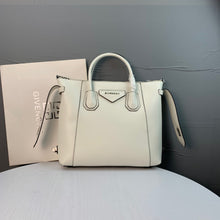 Load image into Gallery viewer, GNY009   11.8x9.8x2.8inch
