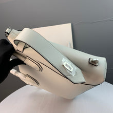 Load image into Gallery viewer, GNY012   11.8x9.8x2.8inch
