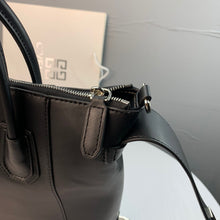 Load image into Gallery viewer, GNY013  11.8x9.8x2.8inch
