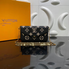 Load image into Gallery viewer, LB417   8.3x4.7x1.2inch
