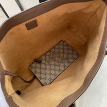 Load image into Gallery viewer, GC257  17.3x13x5.9inch
