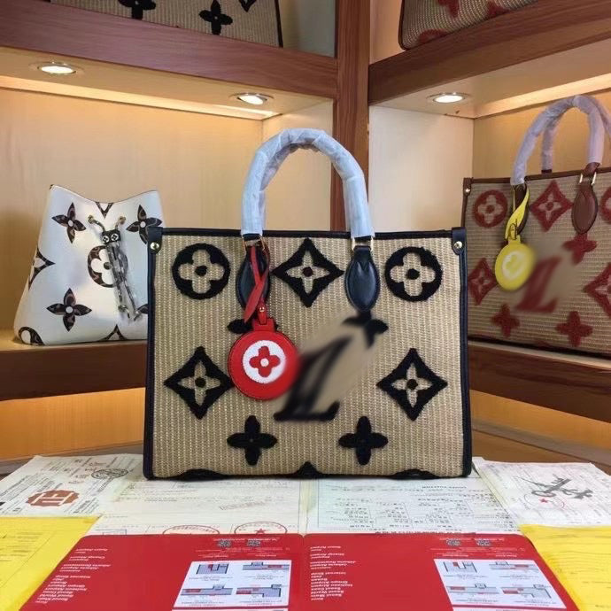 LB432   MM Size: 13.8x10.6x5.5inch  GM Size: 16x13.4x7.5inch