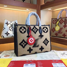 Load image into Gallery viewer, LB432   MM Size: 13.8x10.6x5.5inch  GM Size: 16x13.4x7.5inch
