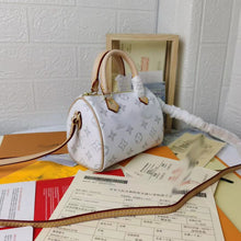 Load image into Gallery viewer, LB438  6.3x4.3x3.5inch
