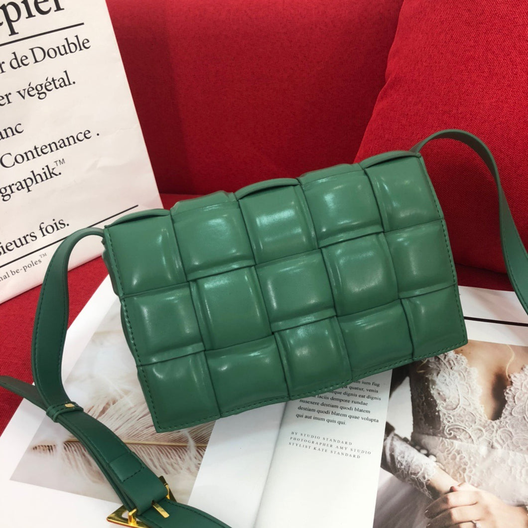 BV014  10.2x3.1x7.1inch