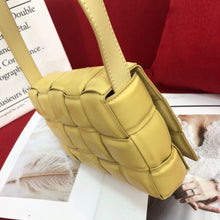 Load image into Gallery viewer, BV015  10.2x3.1x7.1inch
