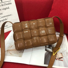 Load image into Gallery viewer, BV021   10.2x3.1x7.1inch
