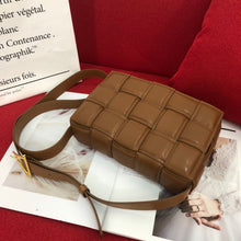 Load image into Gallery viewer, BV021   10.2x3.1x7.1inch
